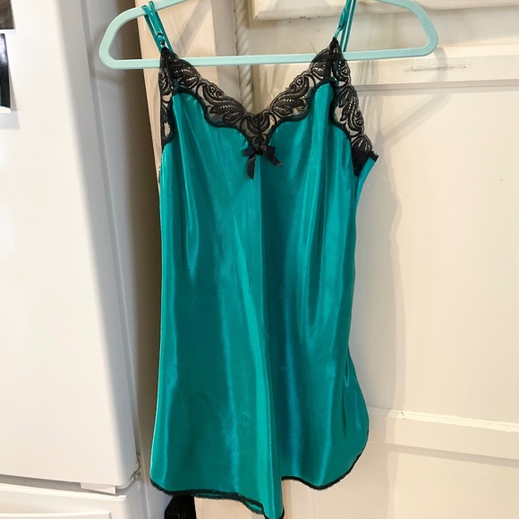 90s Emerald Green Mini Chemise Slip Sexy Black Lace Detailing - Picture 1 of 6